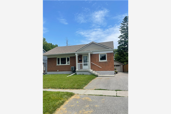83 Admiral Rd, Ajax