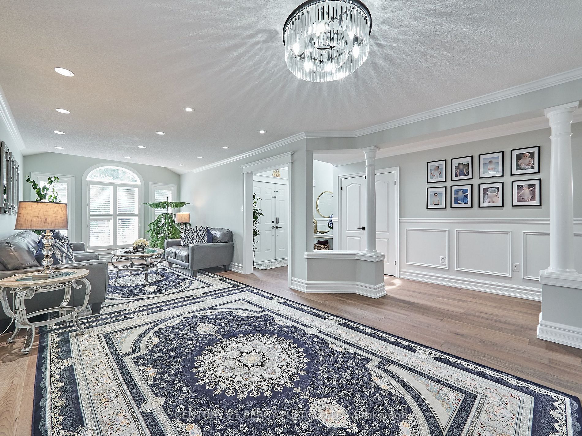 110 Root Cres