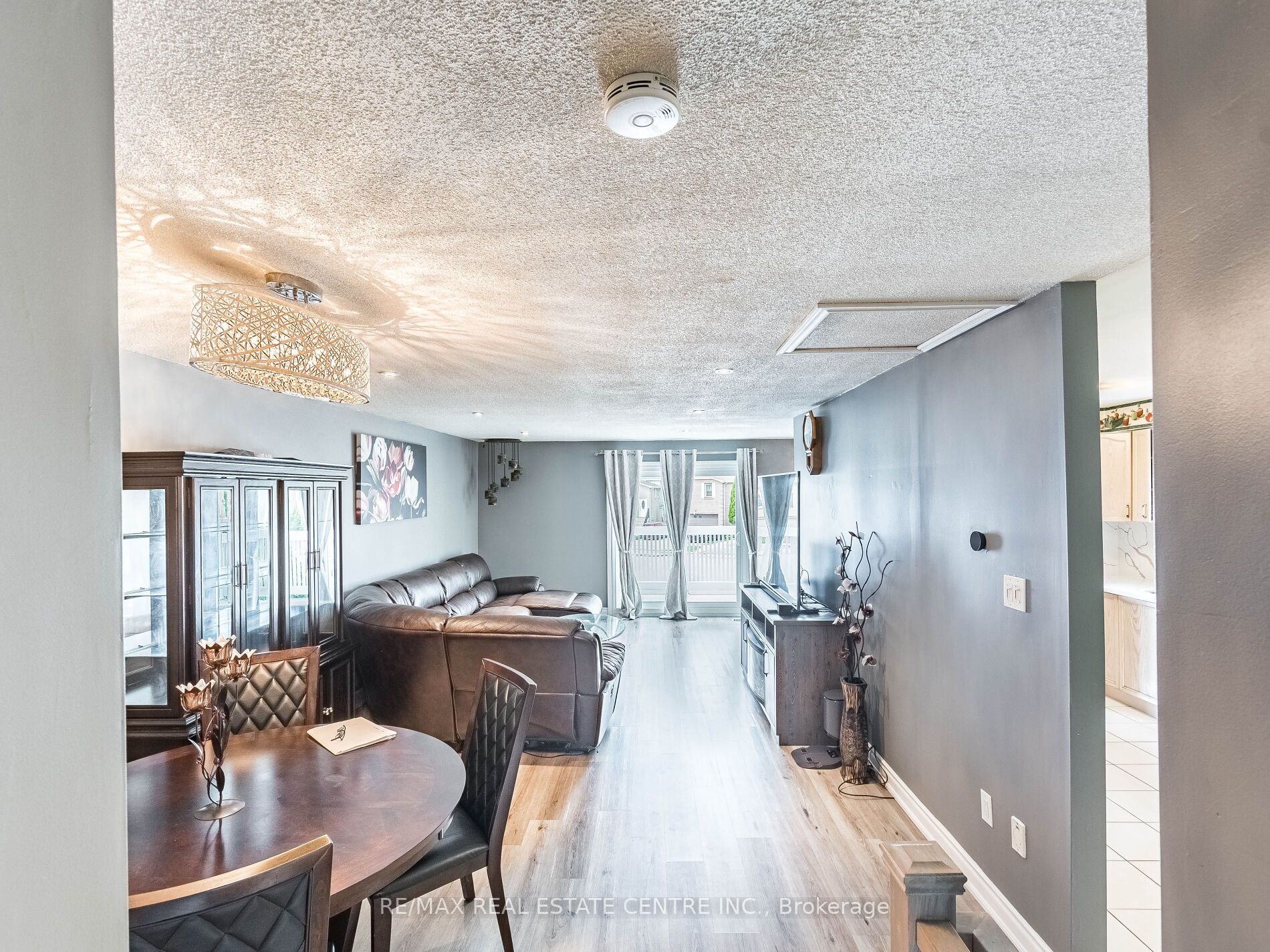 764 Hampton Crt