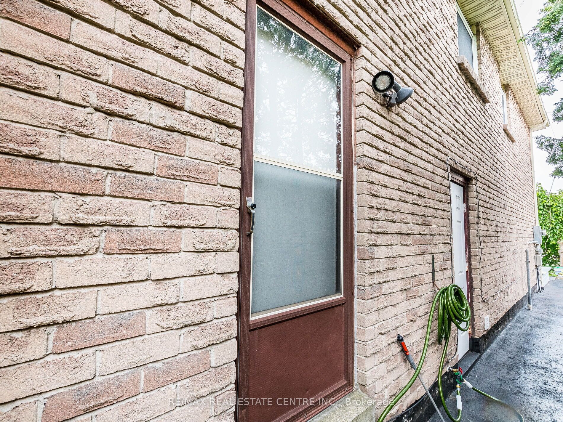 764 Hampton Crt