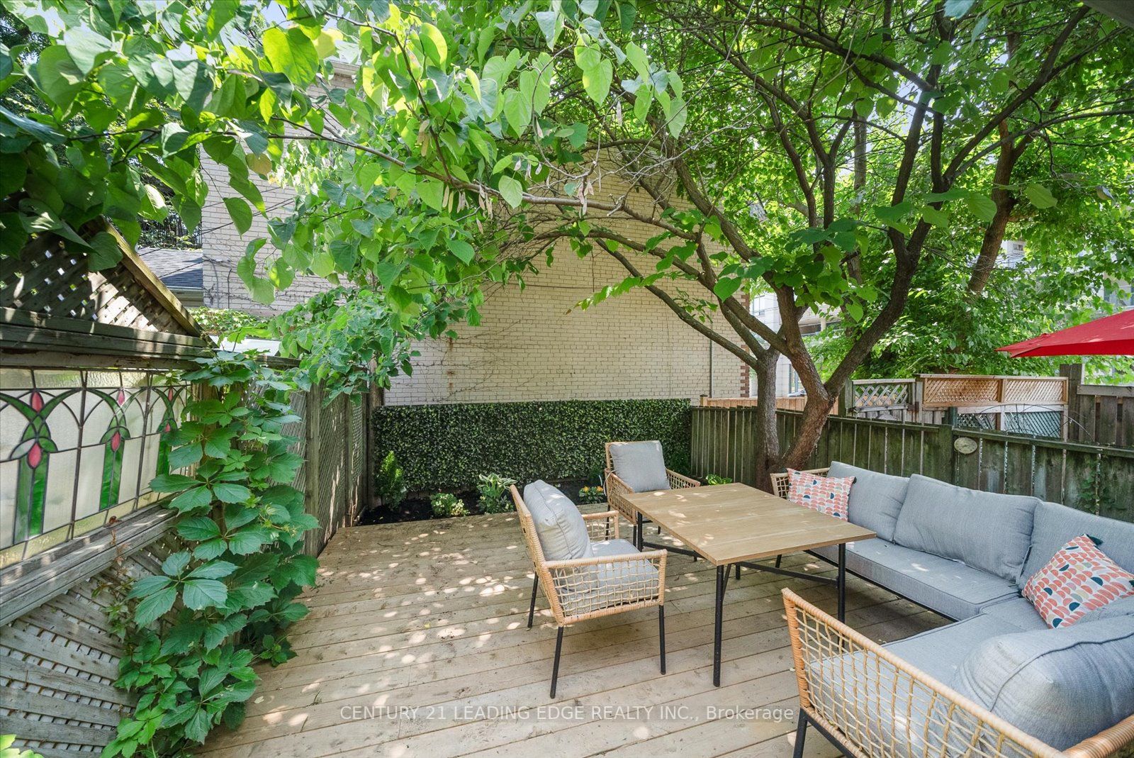 3 Lockwood Rd