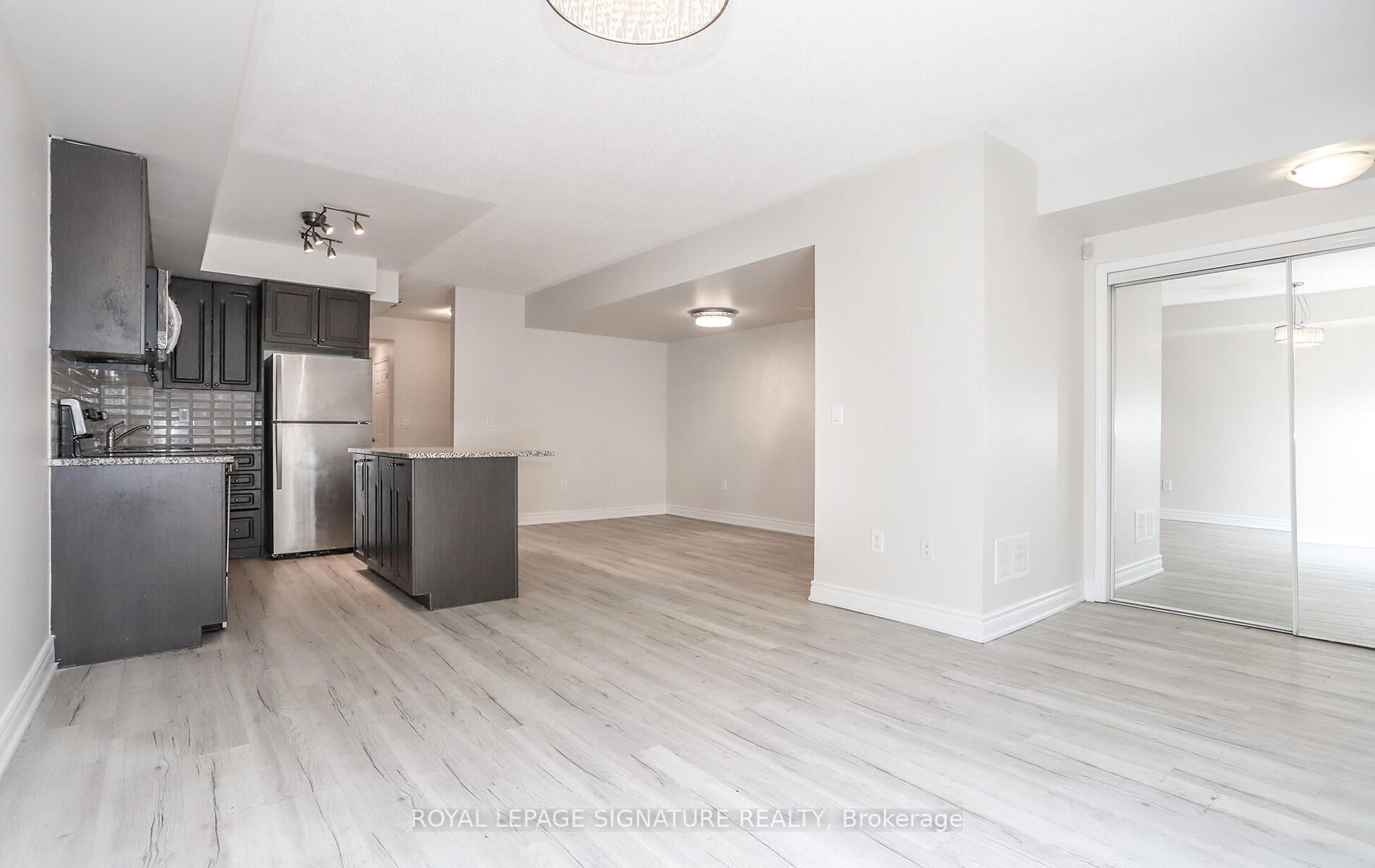 500 Kingbird Grove, #125
