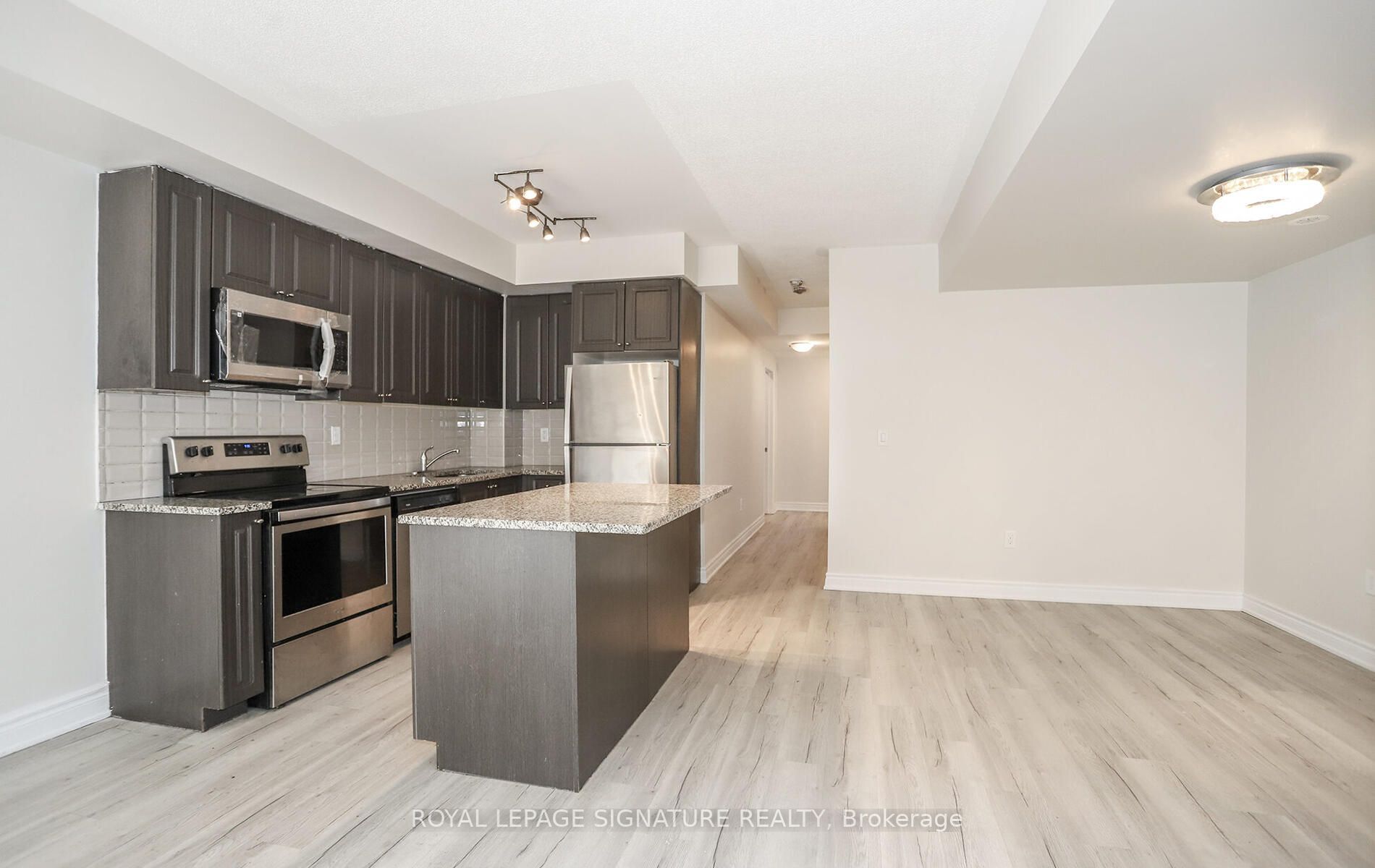 500 Kingbird Grove, #125