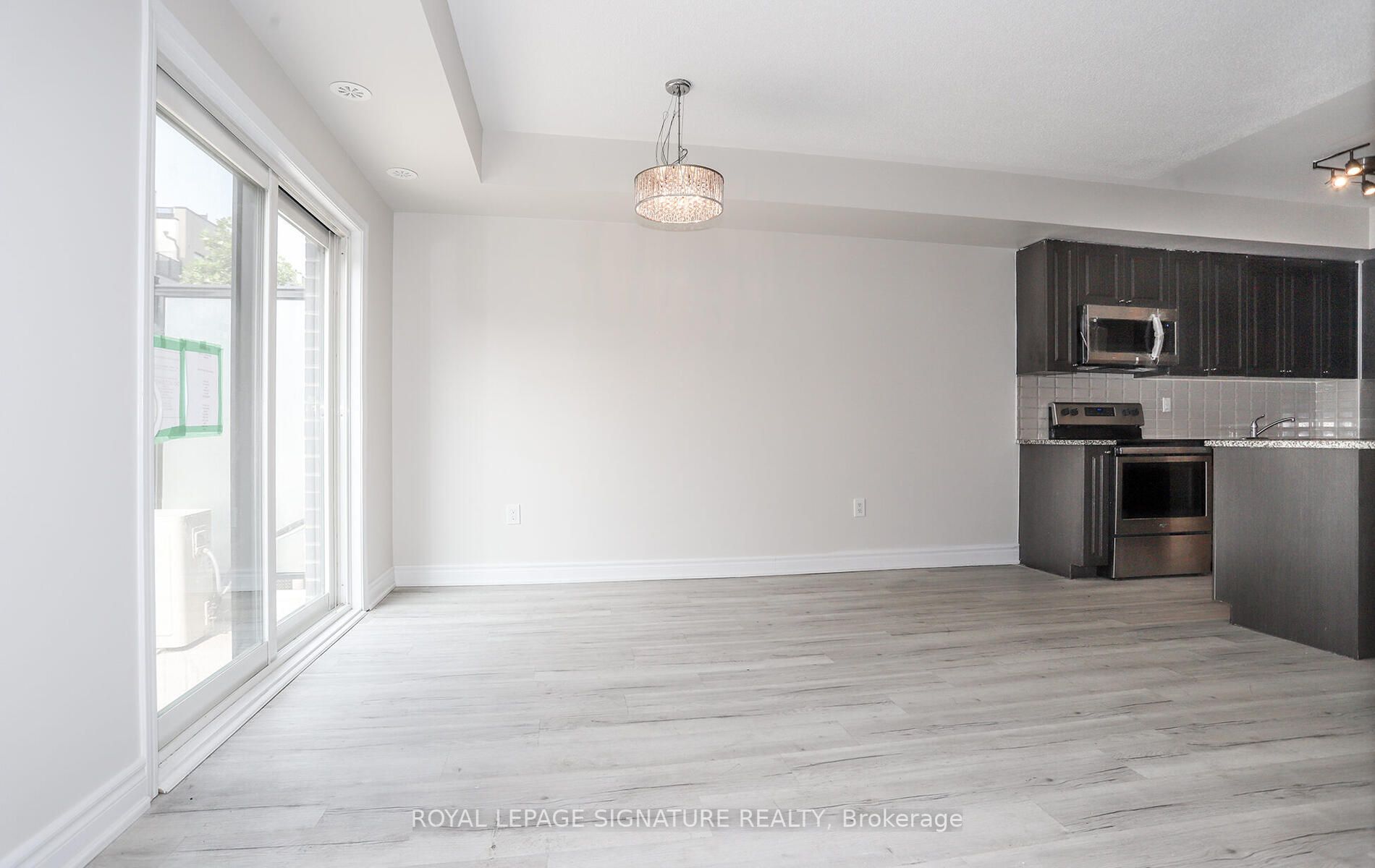 500 Kingbird Grove, #125