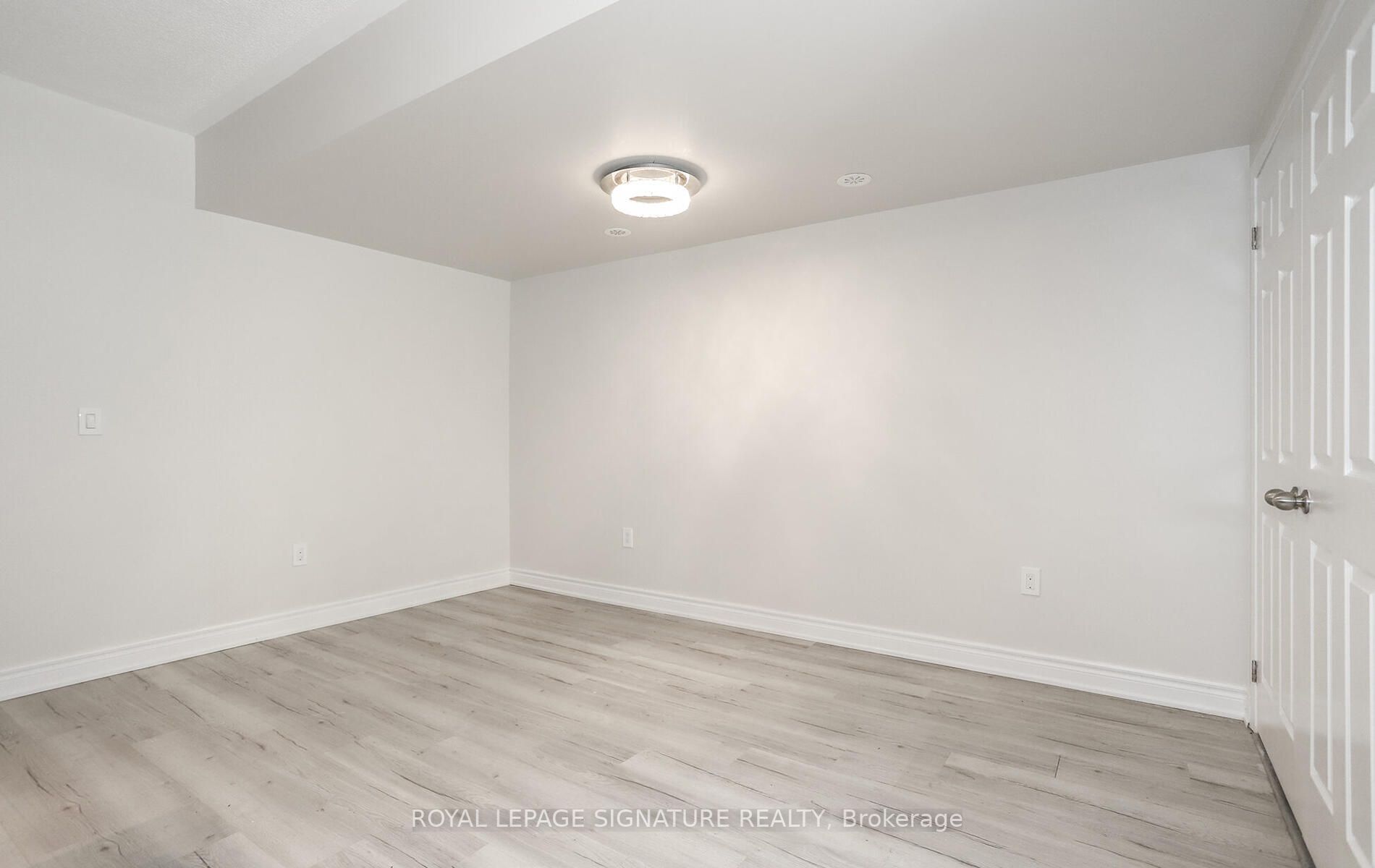 500 Kingbird Grove, #125