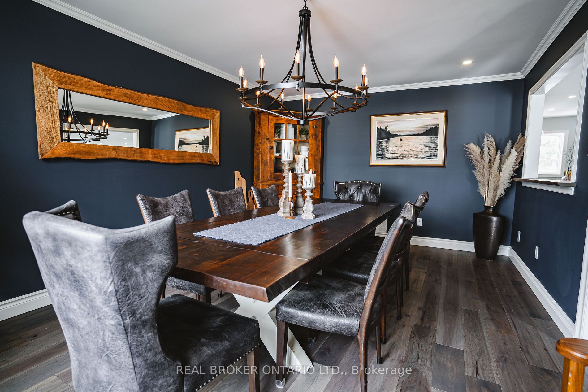 97 Ambleside Dr