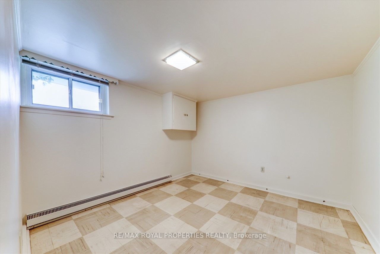 20 Florens Ave
