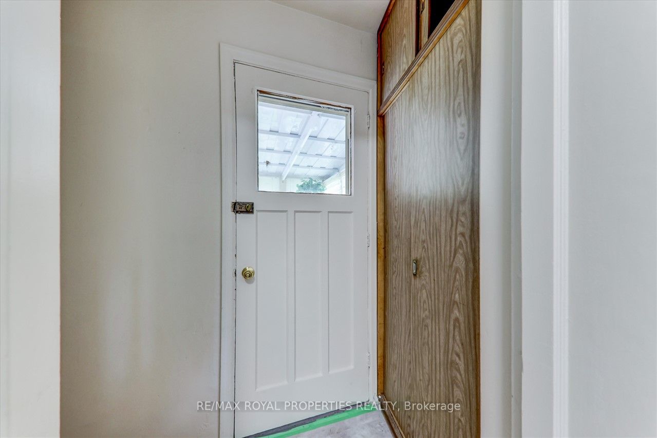 20 Florens Ave