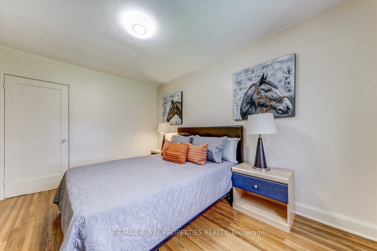 20 Florens Ave