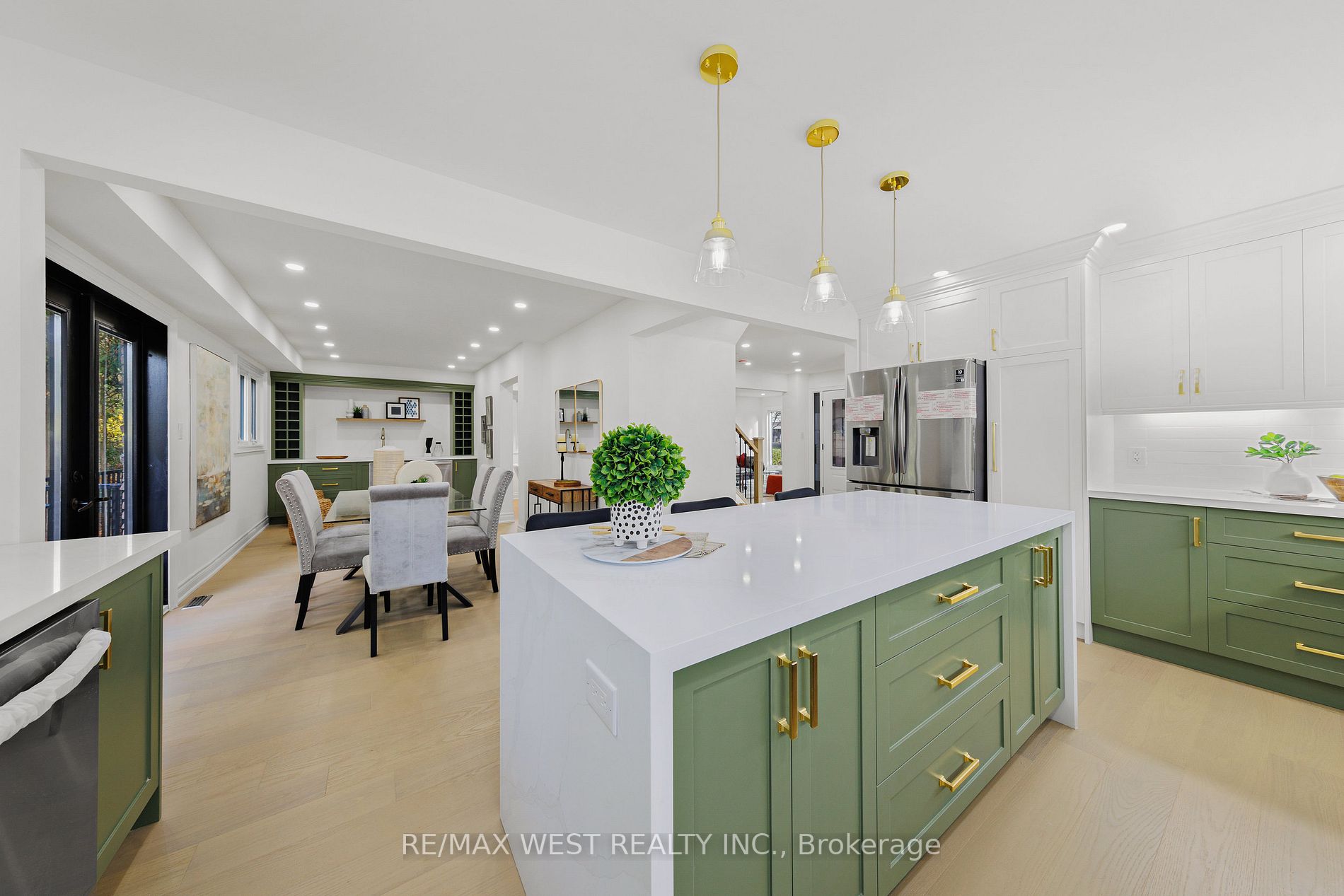 338 Siena Crt