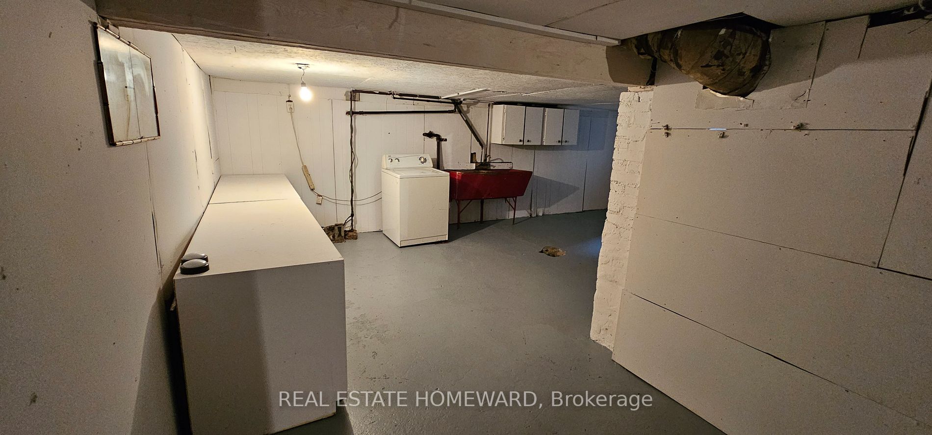 229 Gamble Ave
