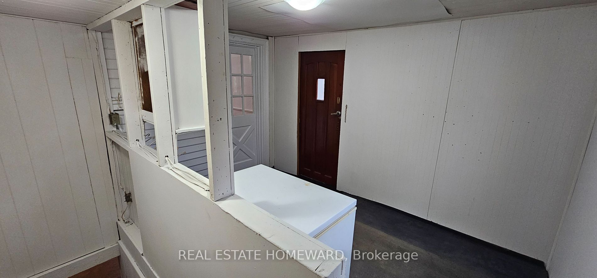 229 Gamble Ave