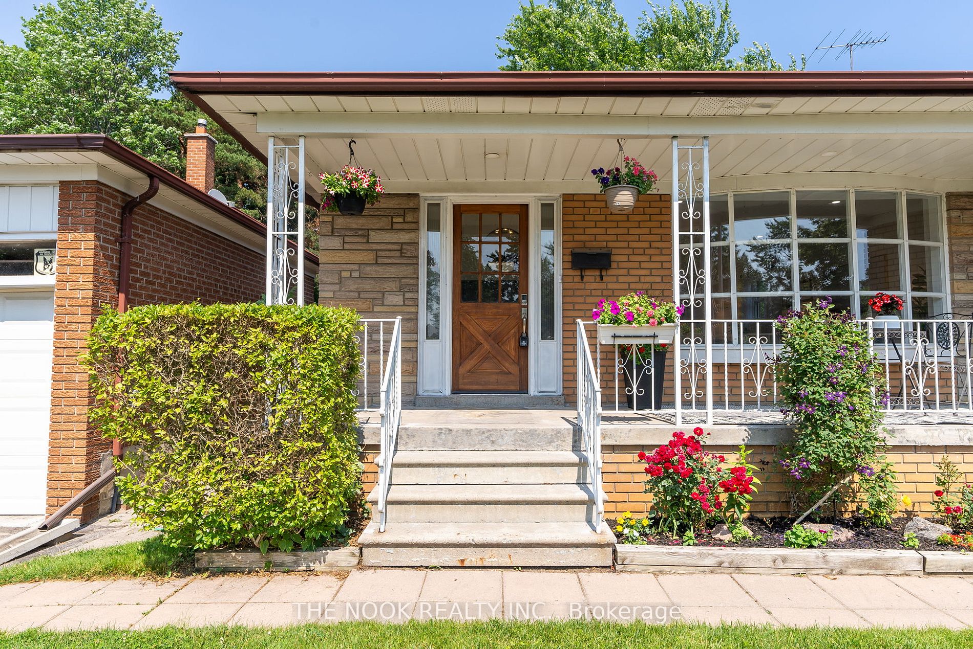 25 Deekshill Dr