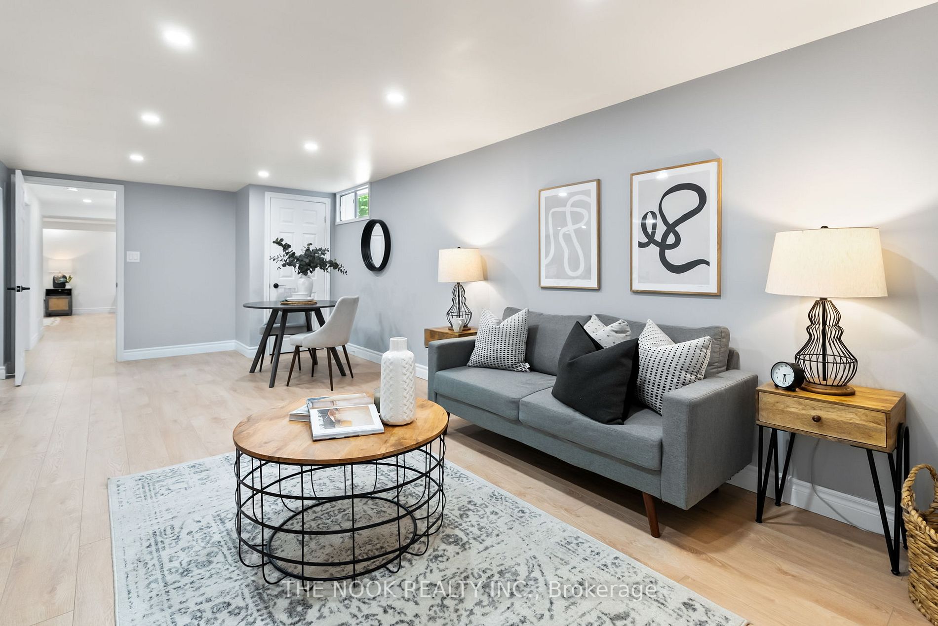 25 Deekshill Dr
