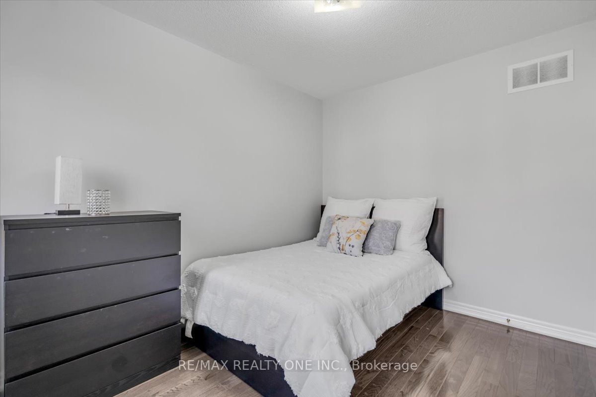 48 Arfield Ave