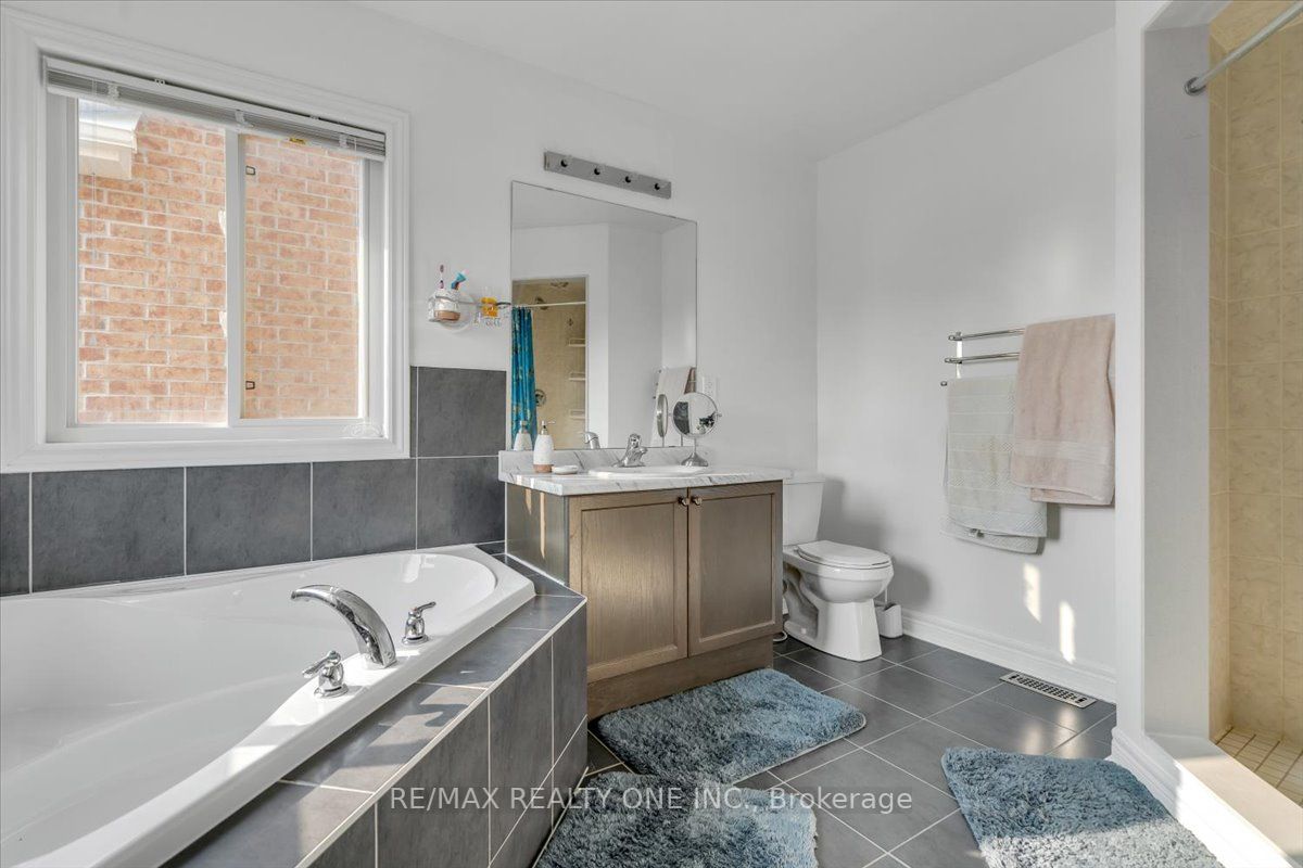 48 Arfield Ave