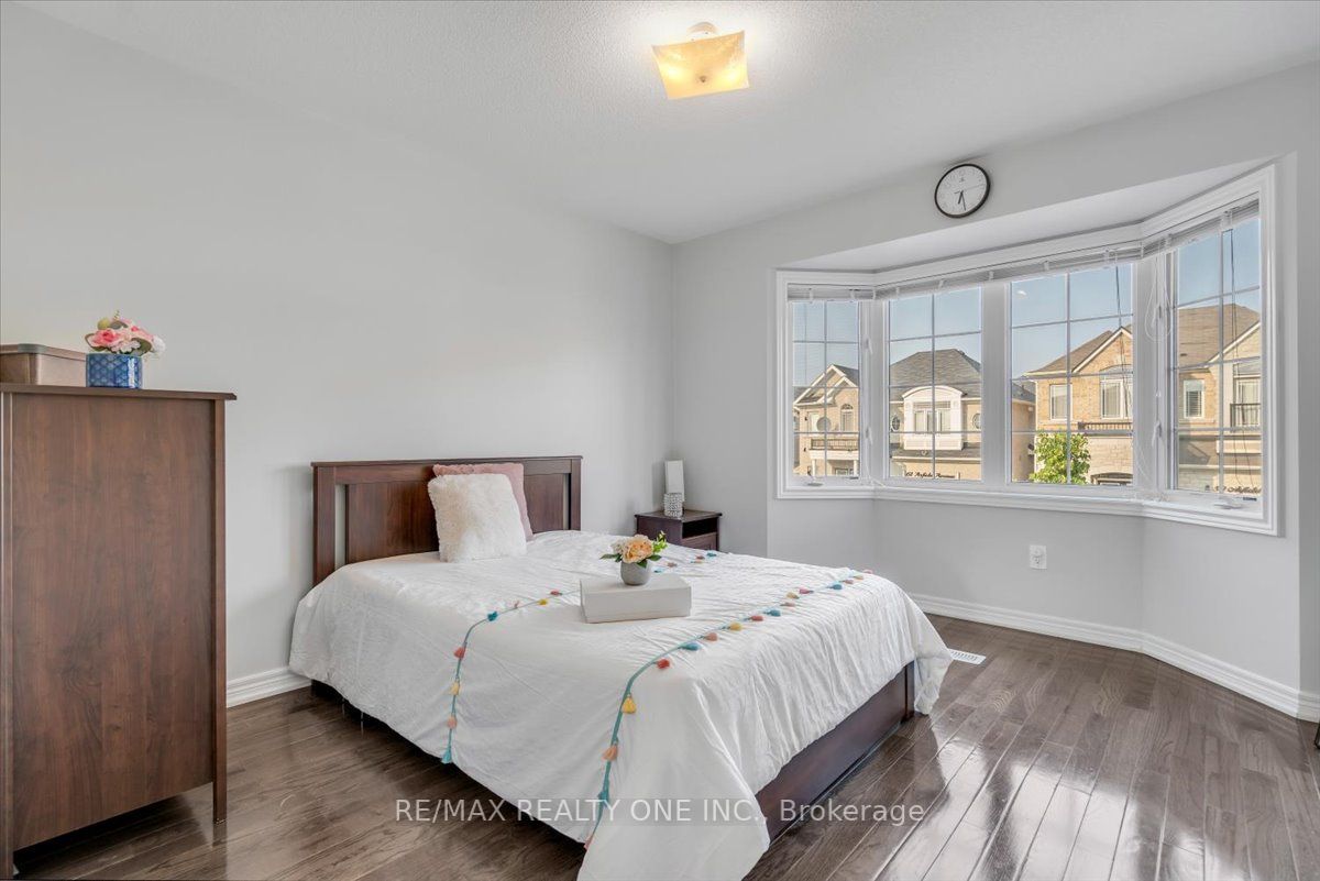 48 Arfield Ave