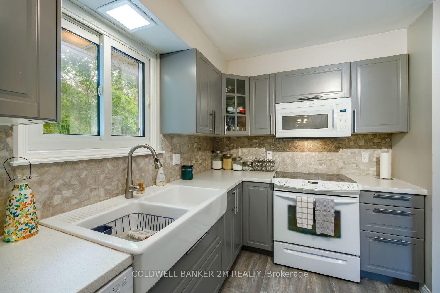 111 Greensboro Dr