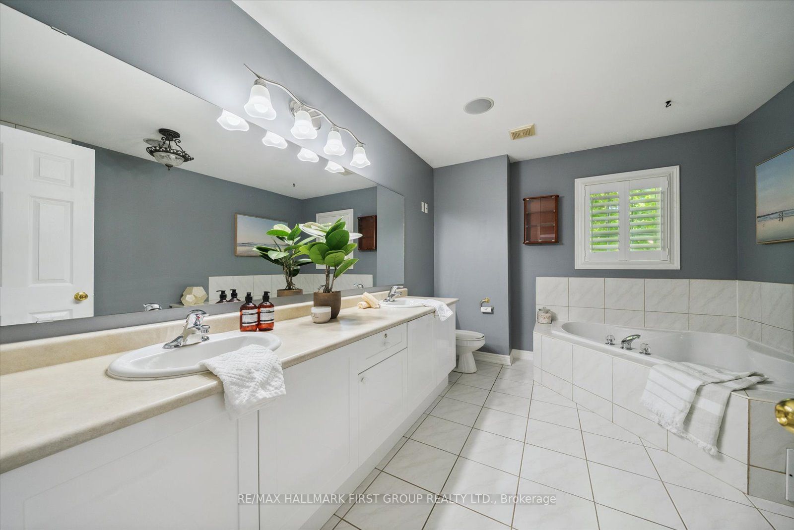 25 Upchurch Ave