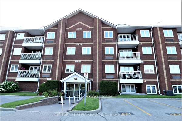 193 Lake Driveway W, Ajax