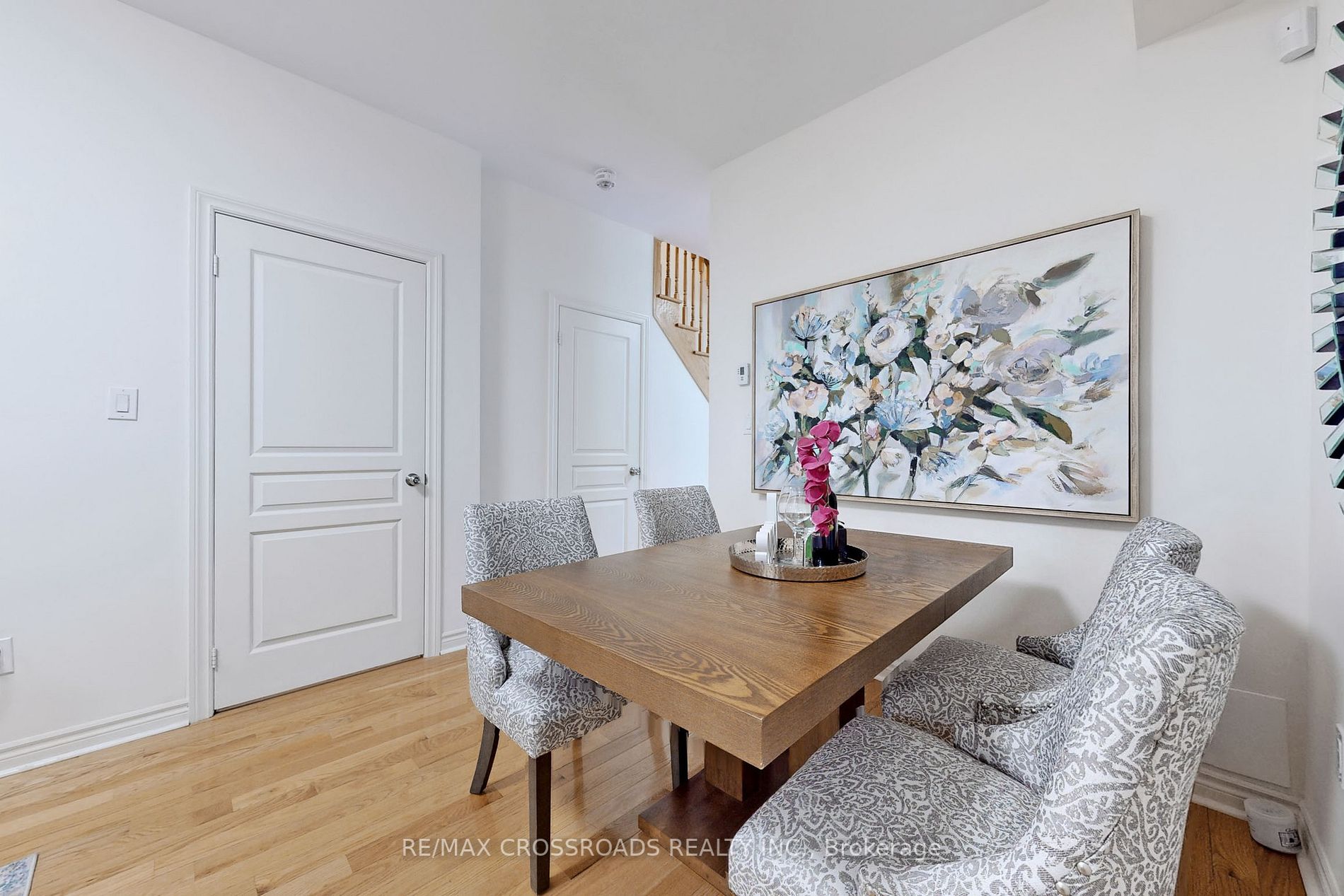 7 Eaton Park Lane, #1