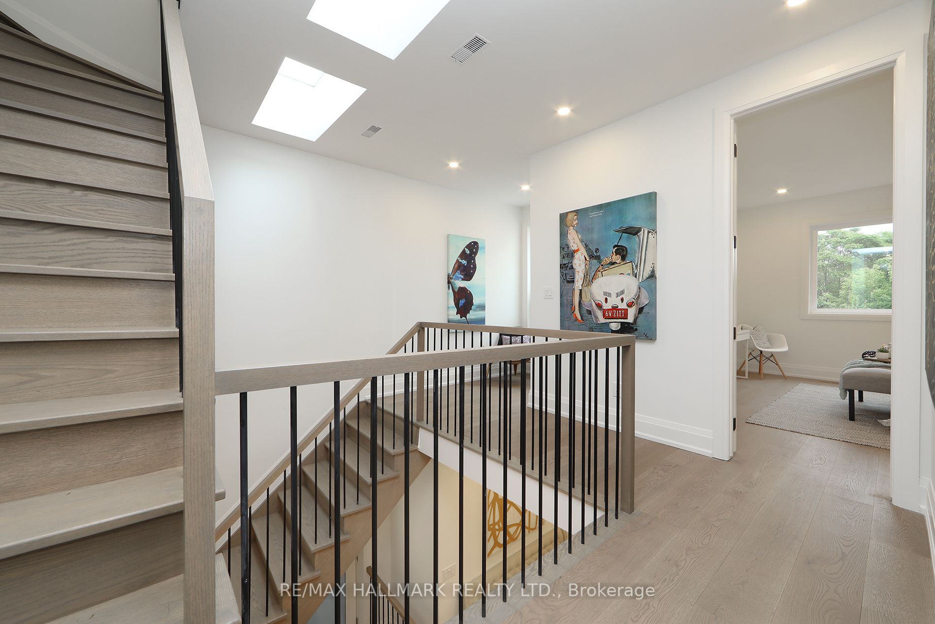 27 Hunter St
