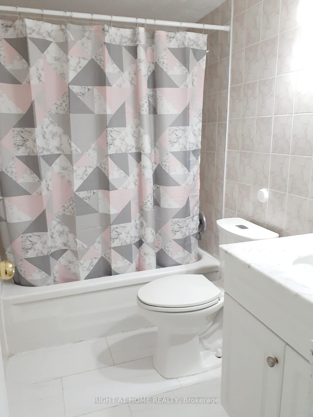 5 Massey Sq, #2319