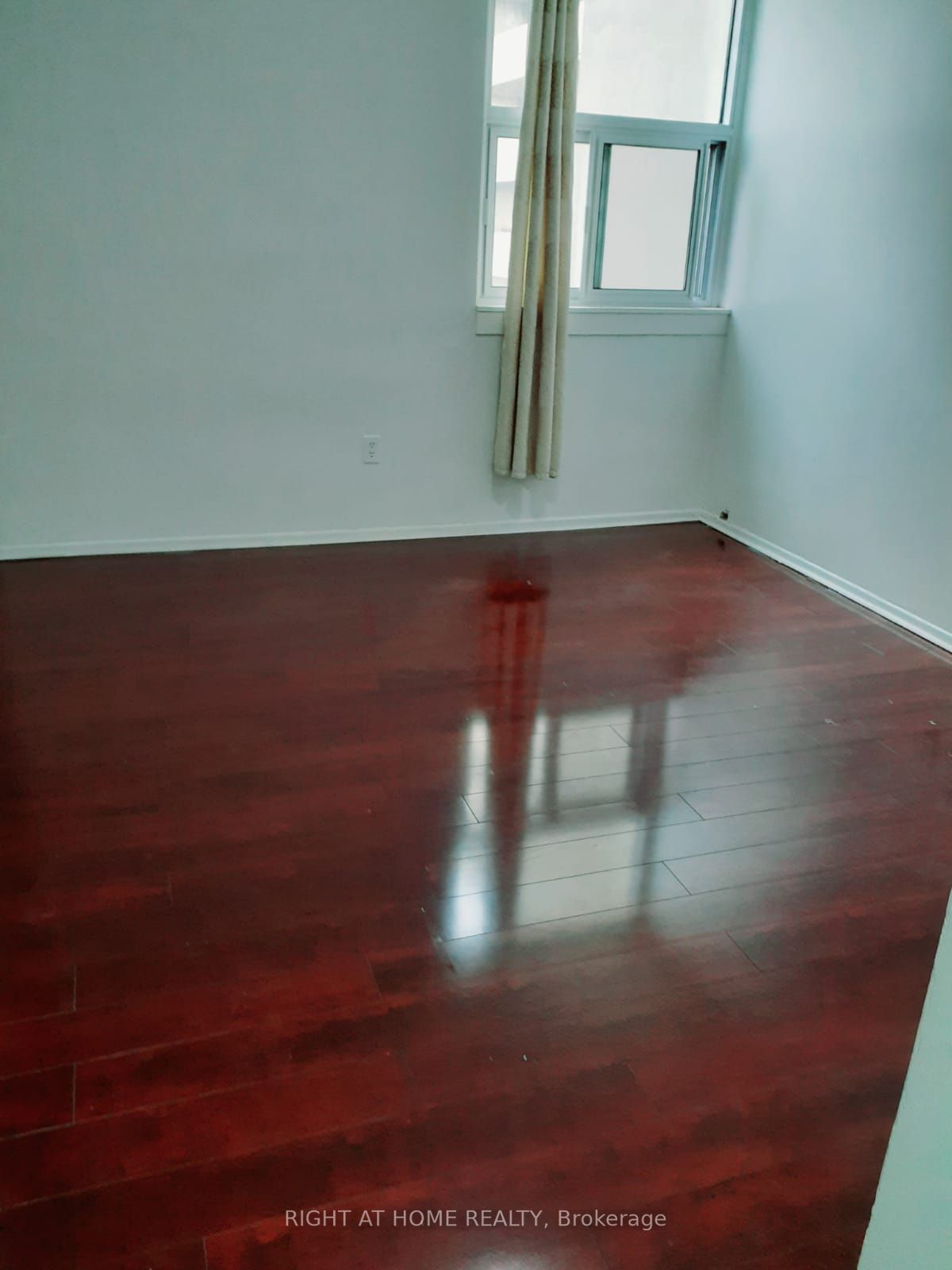 5 Massey Sq, #2319