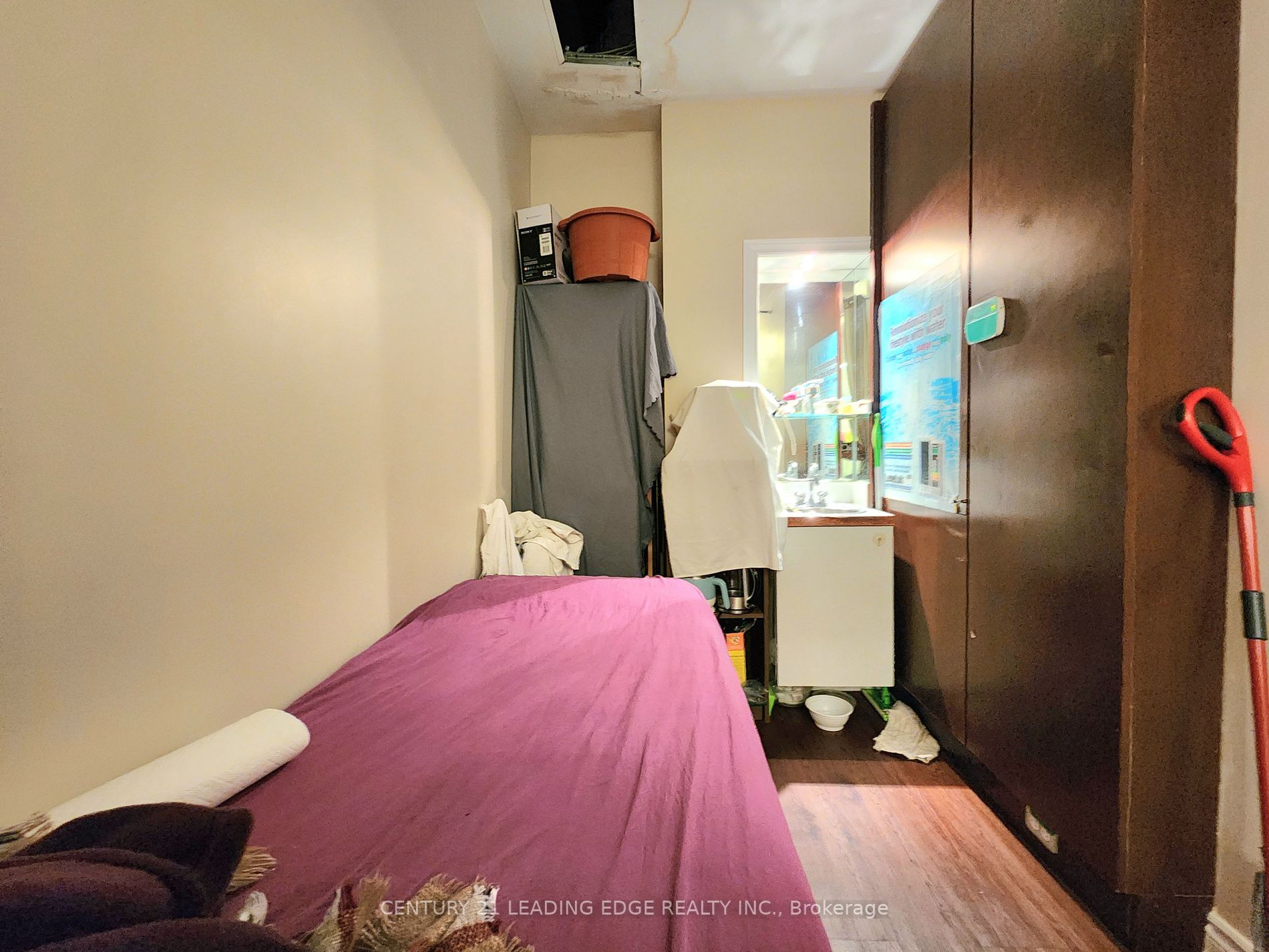 4675 Steeles Ave E, #2D1&2D2