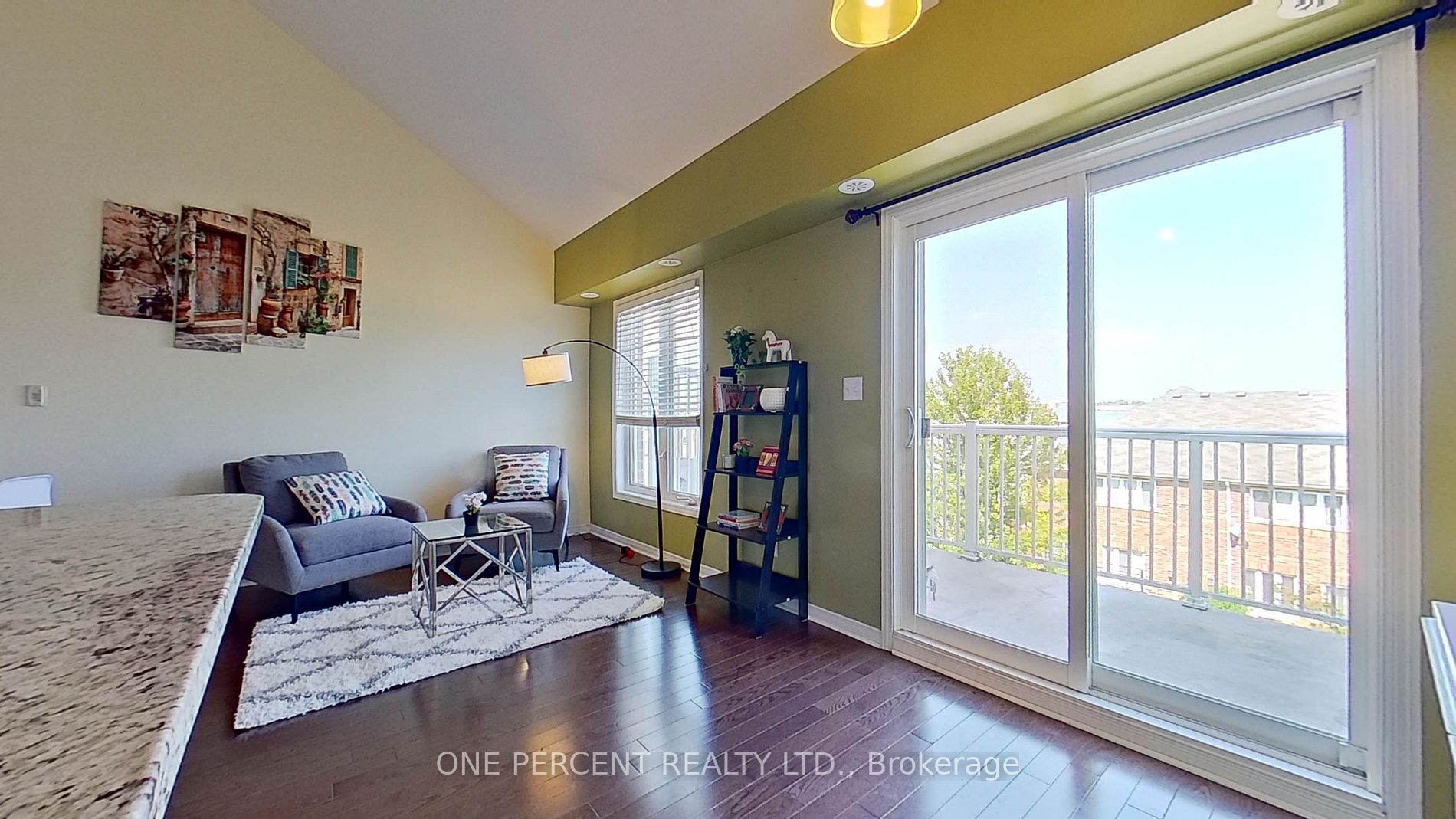 655D Warden Avenue, #72