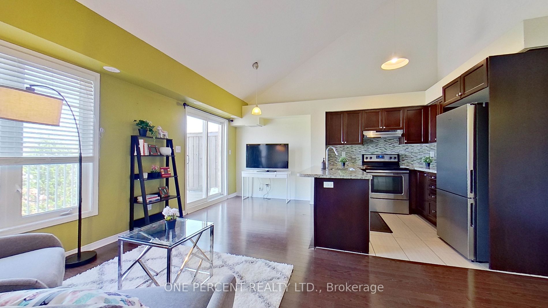 655D Warden Avenue, #72
