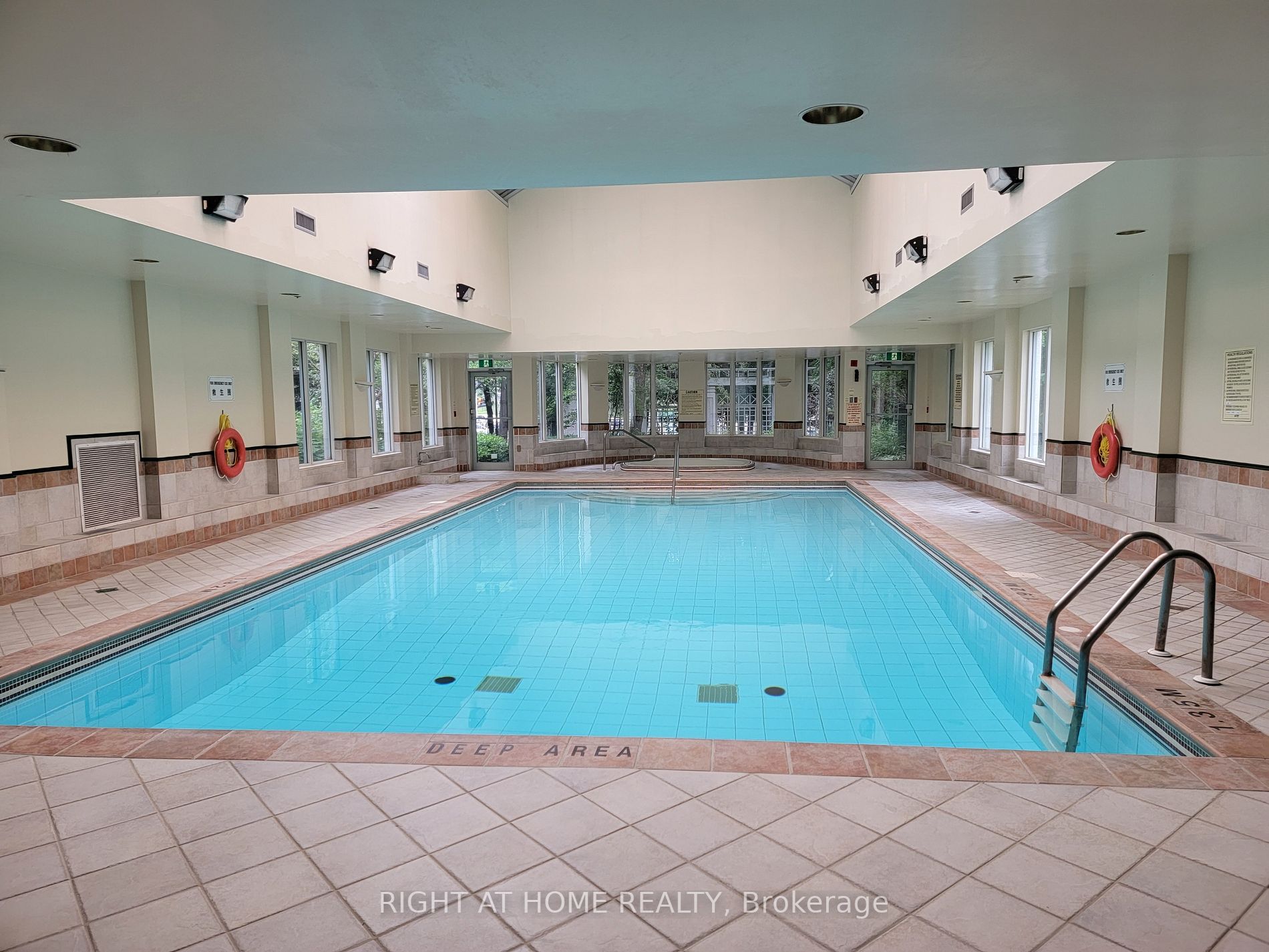 5001 Finch Ave E, #705