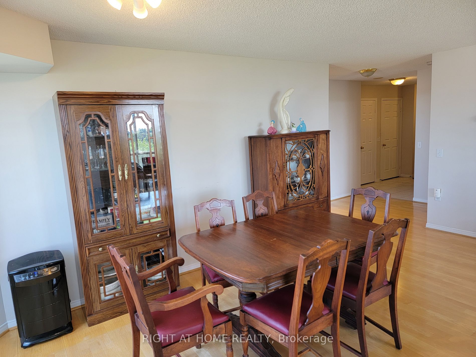 5001 Finch Ave E, #705