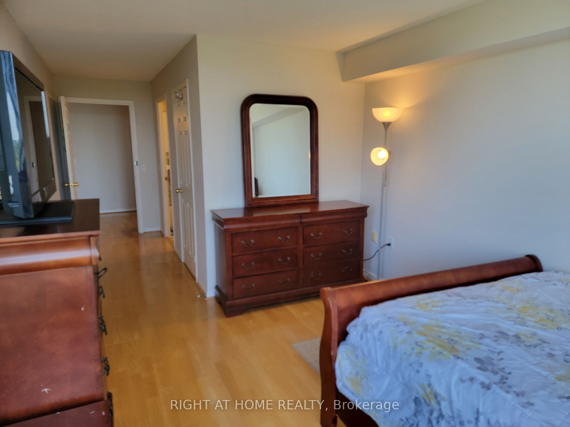 5001 Finch Ave E, #705