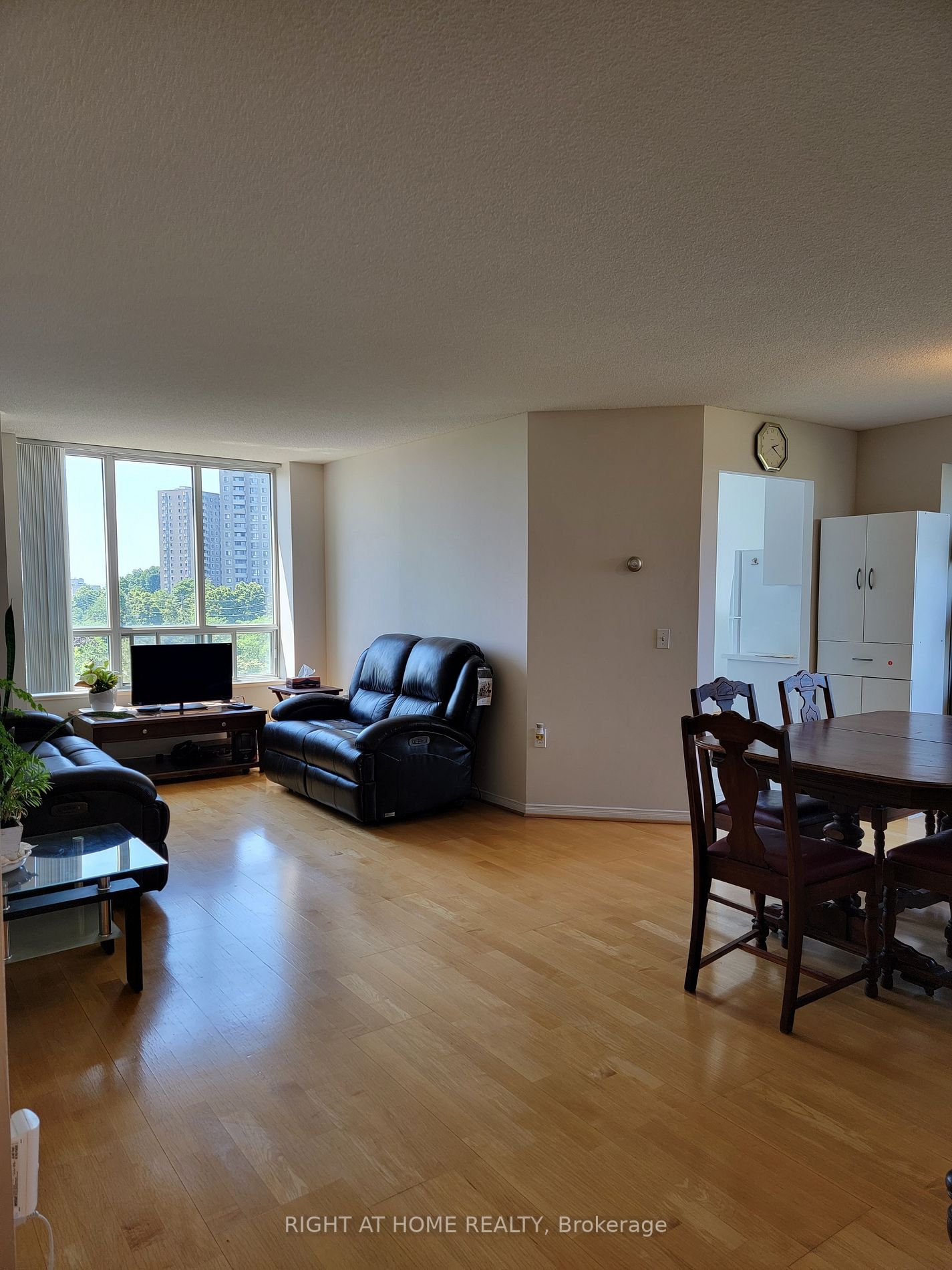 5001 Finch Ave E, #705