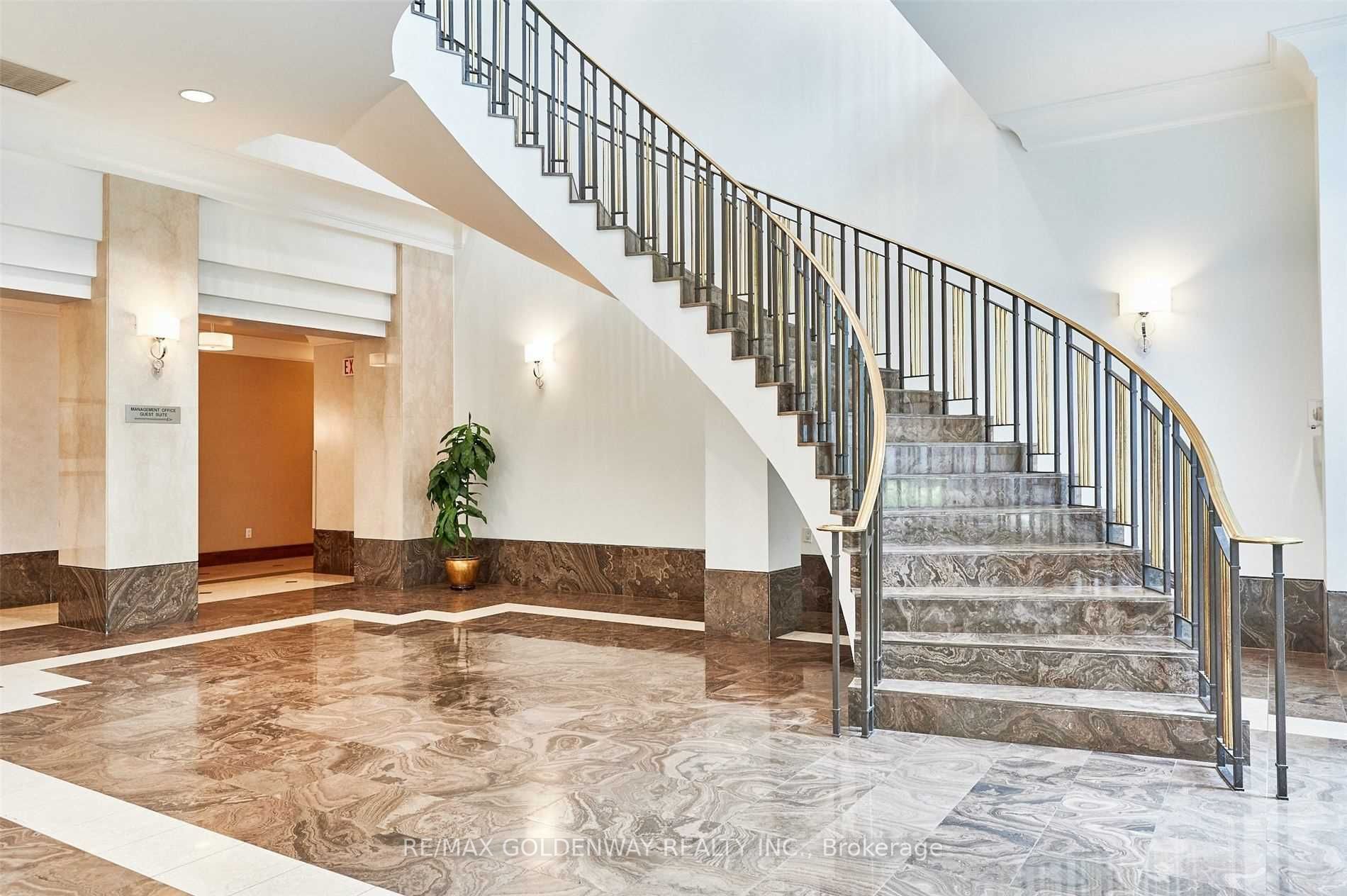 68 Corporate Dr, #3329