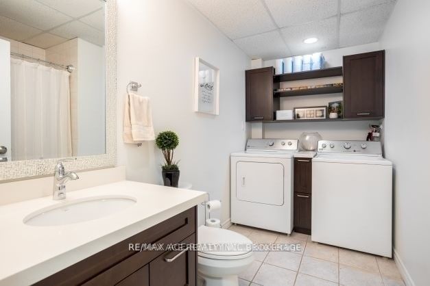 5800 Sheppard Ave E, #15