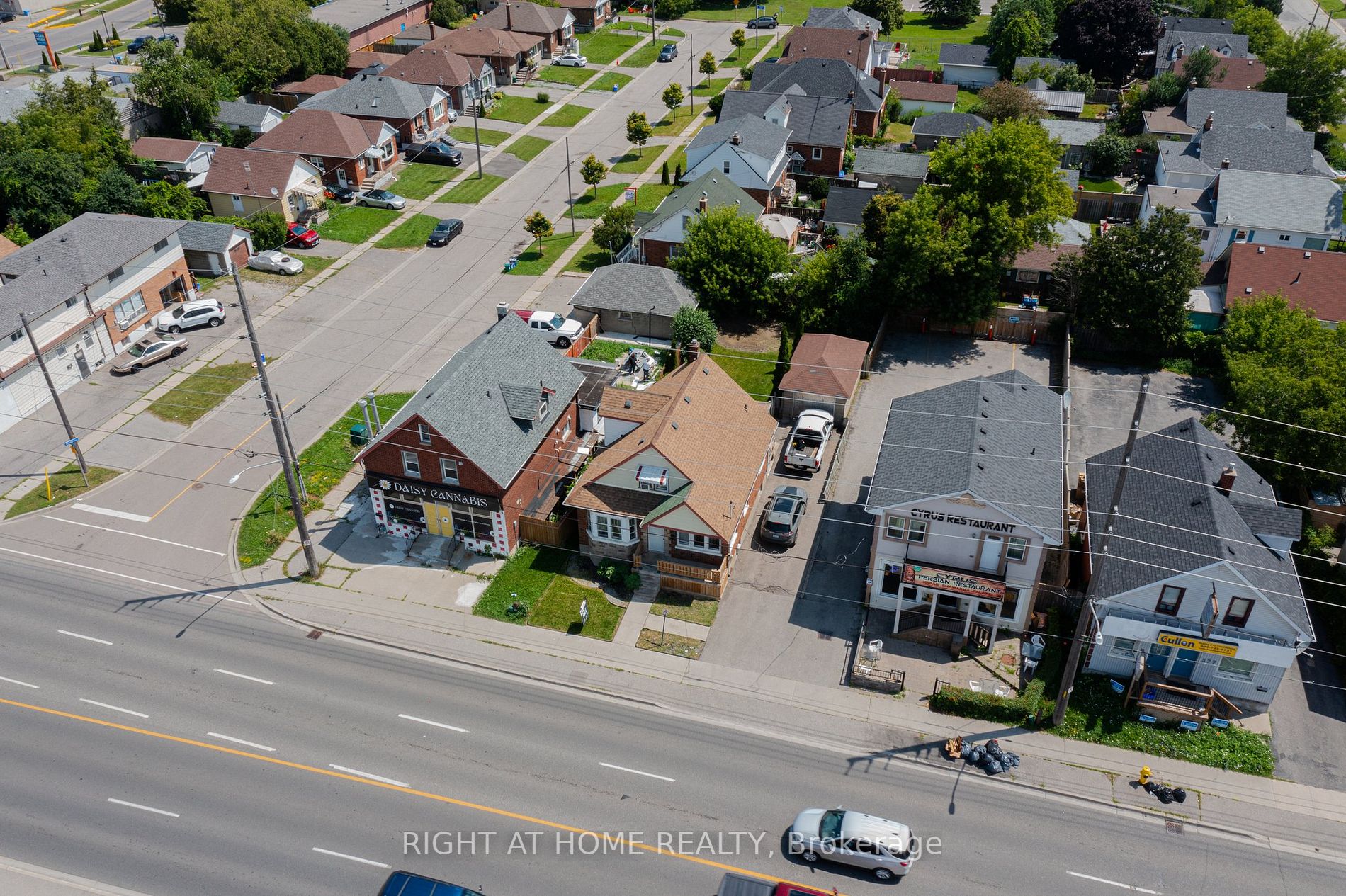 559 Ritson Rd S