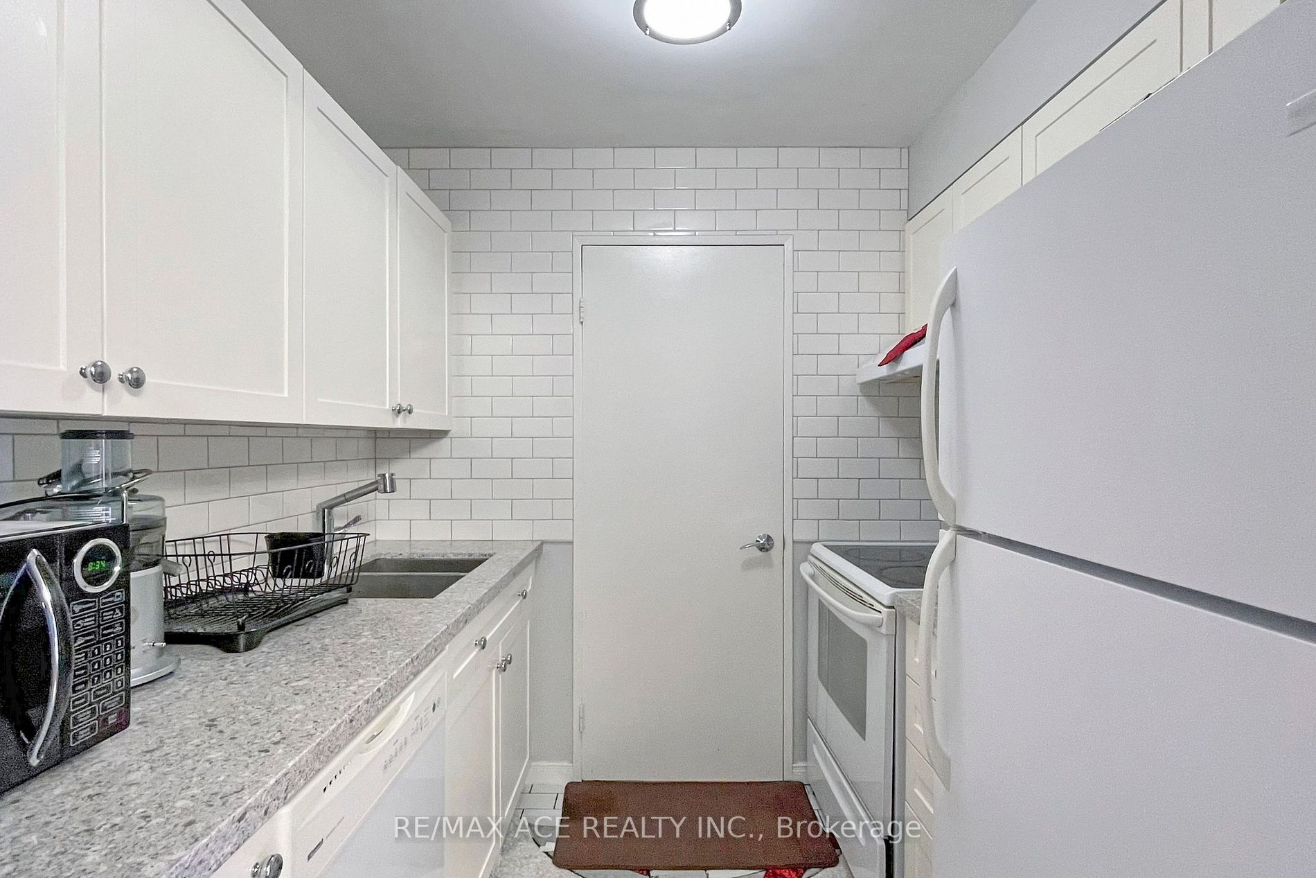 330 Mccowan Rd, #1008