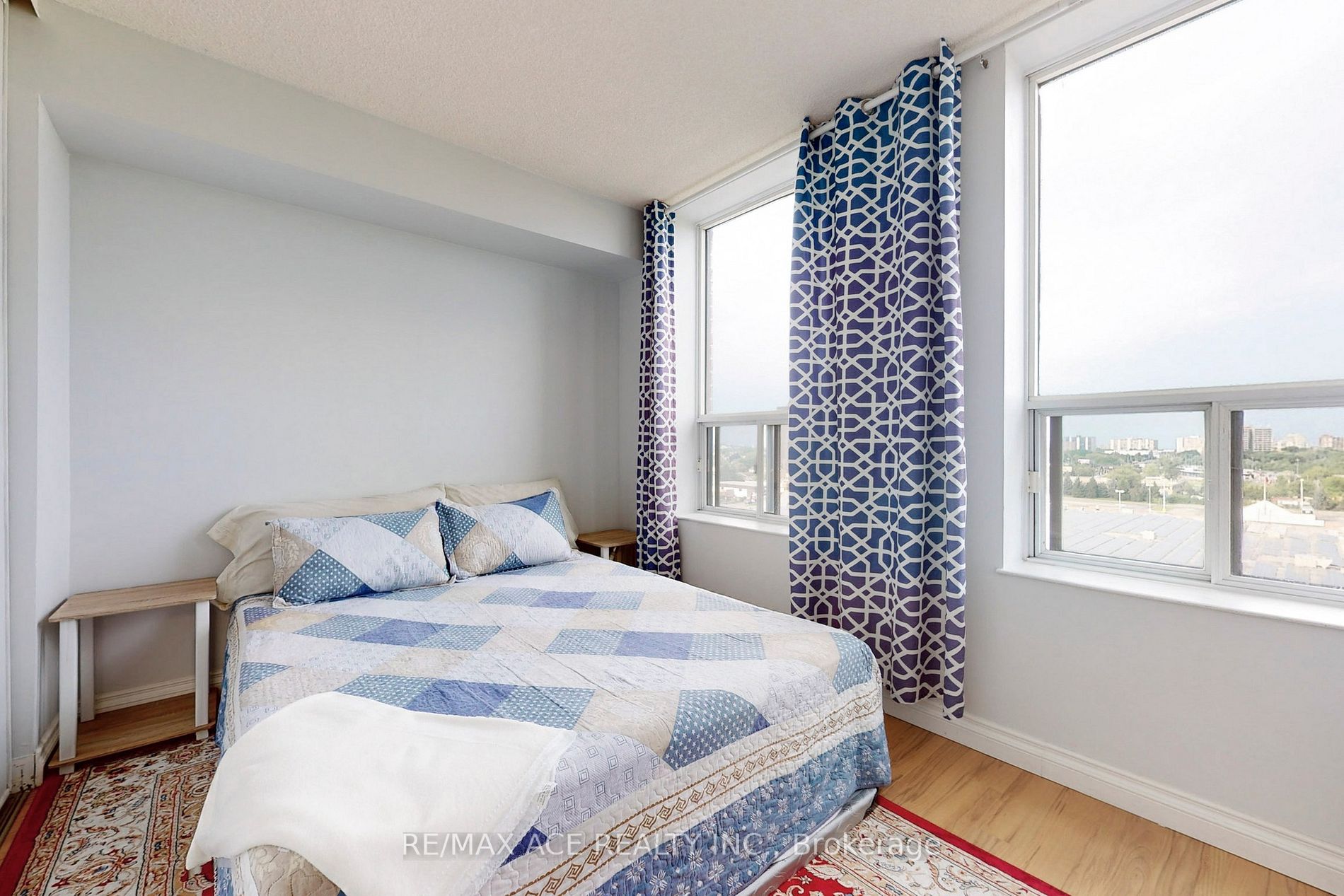 330 Mccowan Rd, #1008