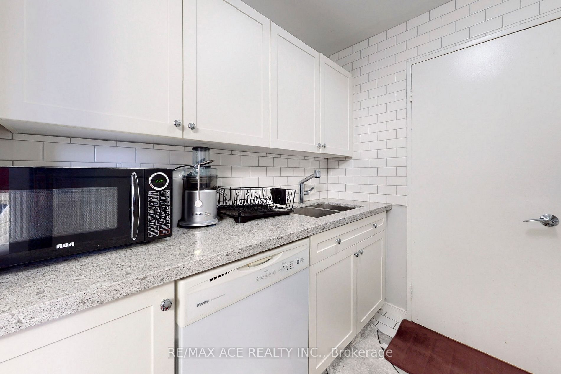 330 Mccowan Rd, #1008