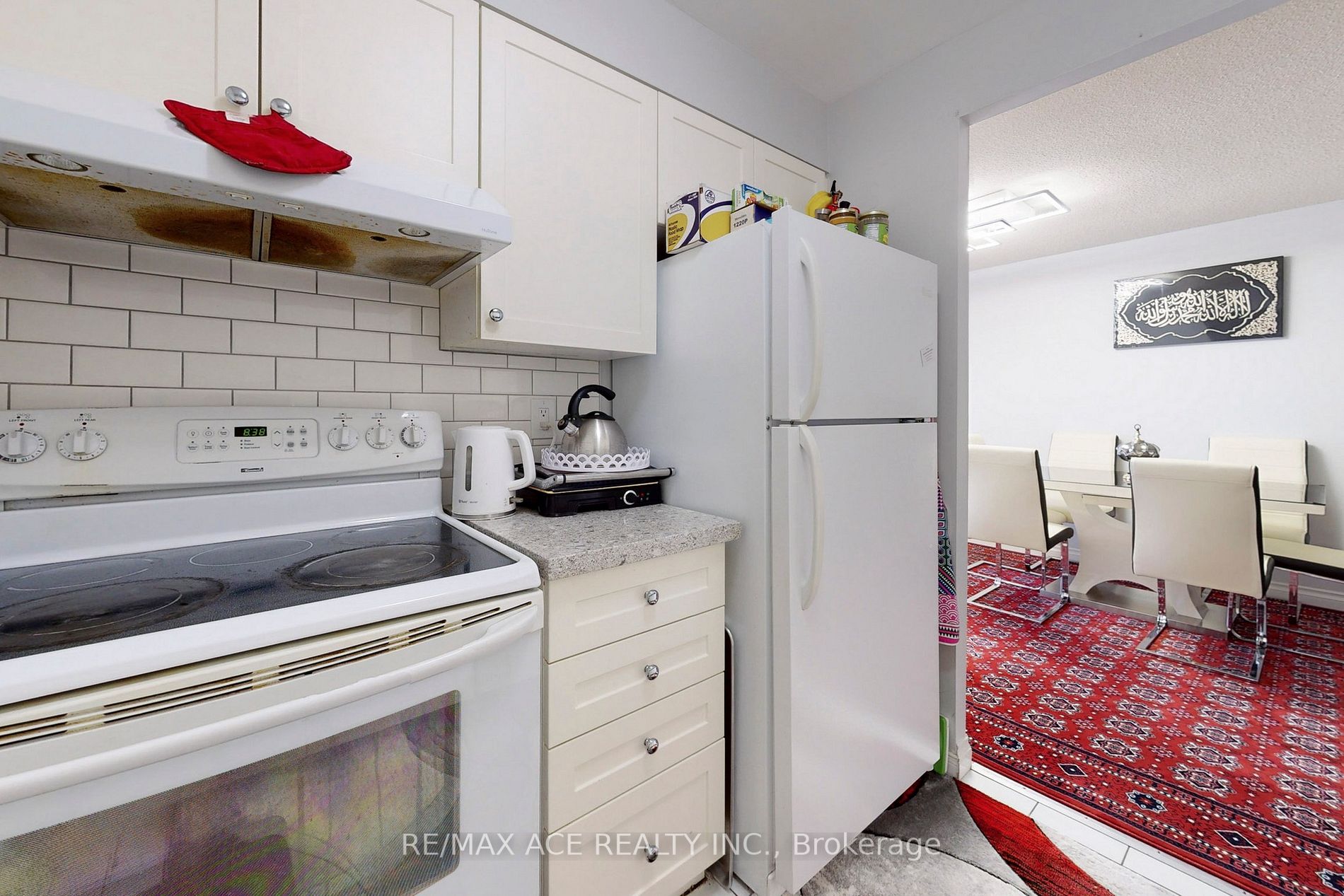 330 Mccowan Rd, #1008