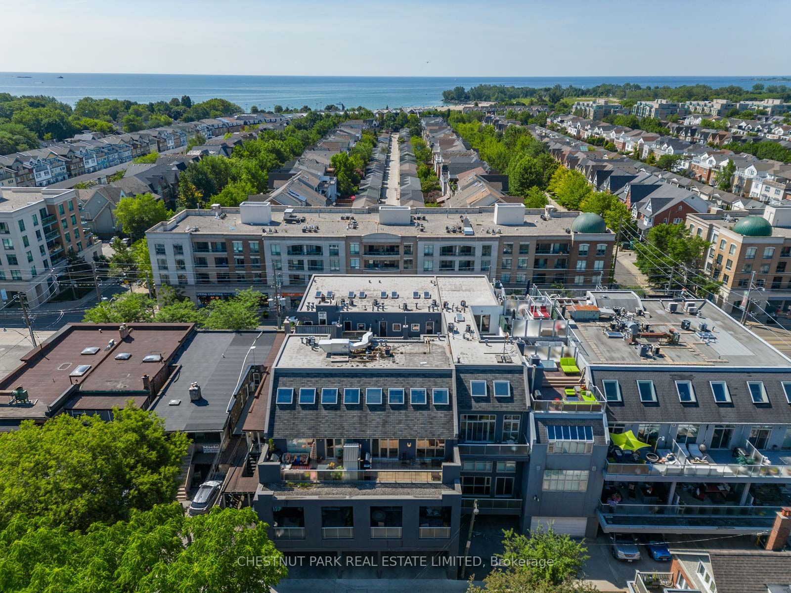 1852 Queen St E, #206