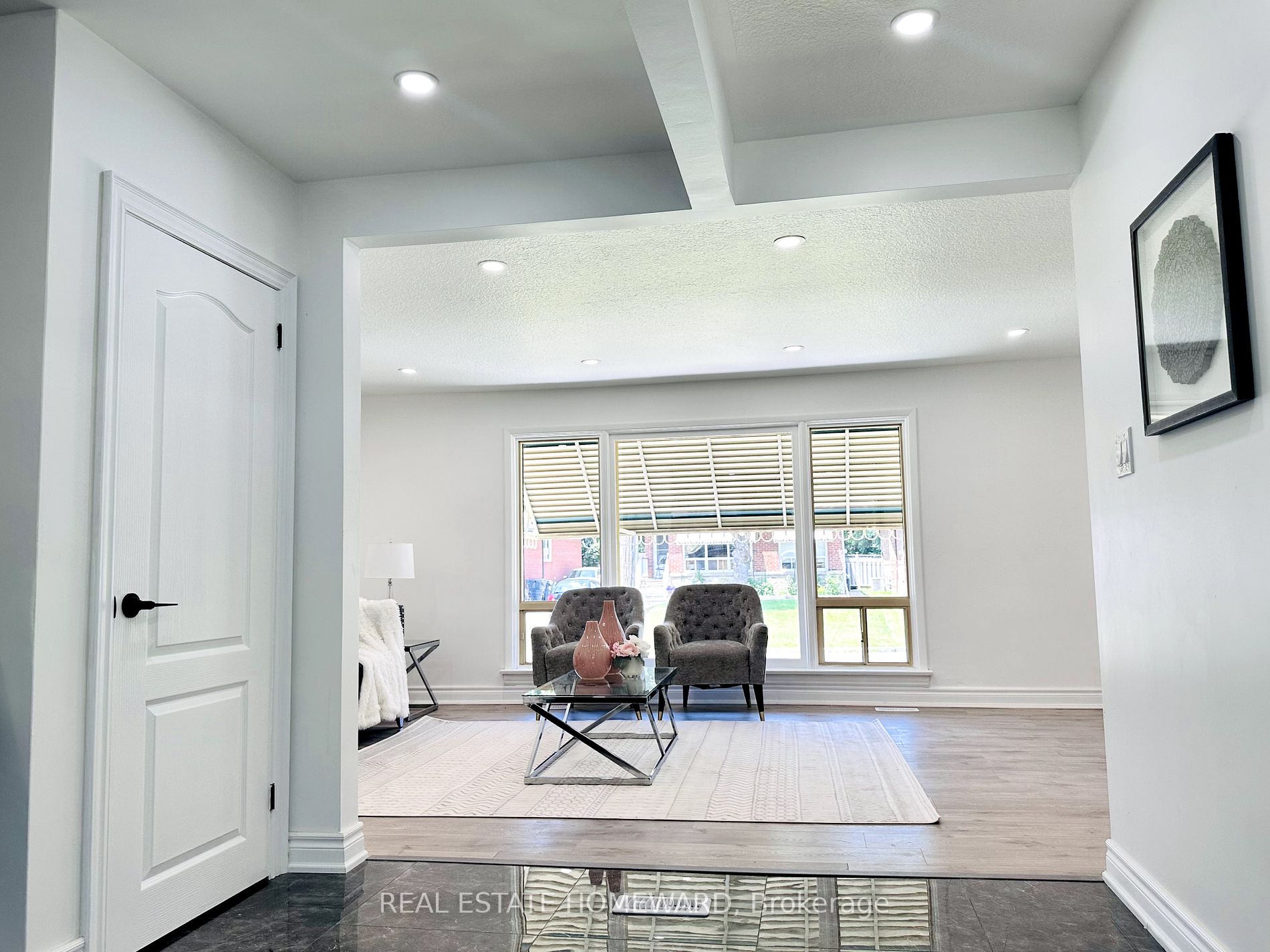 53 Miramar Cres