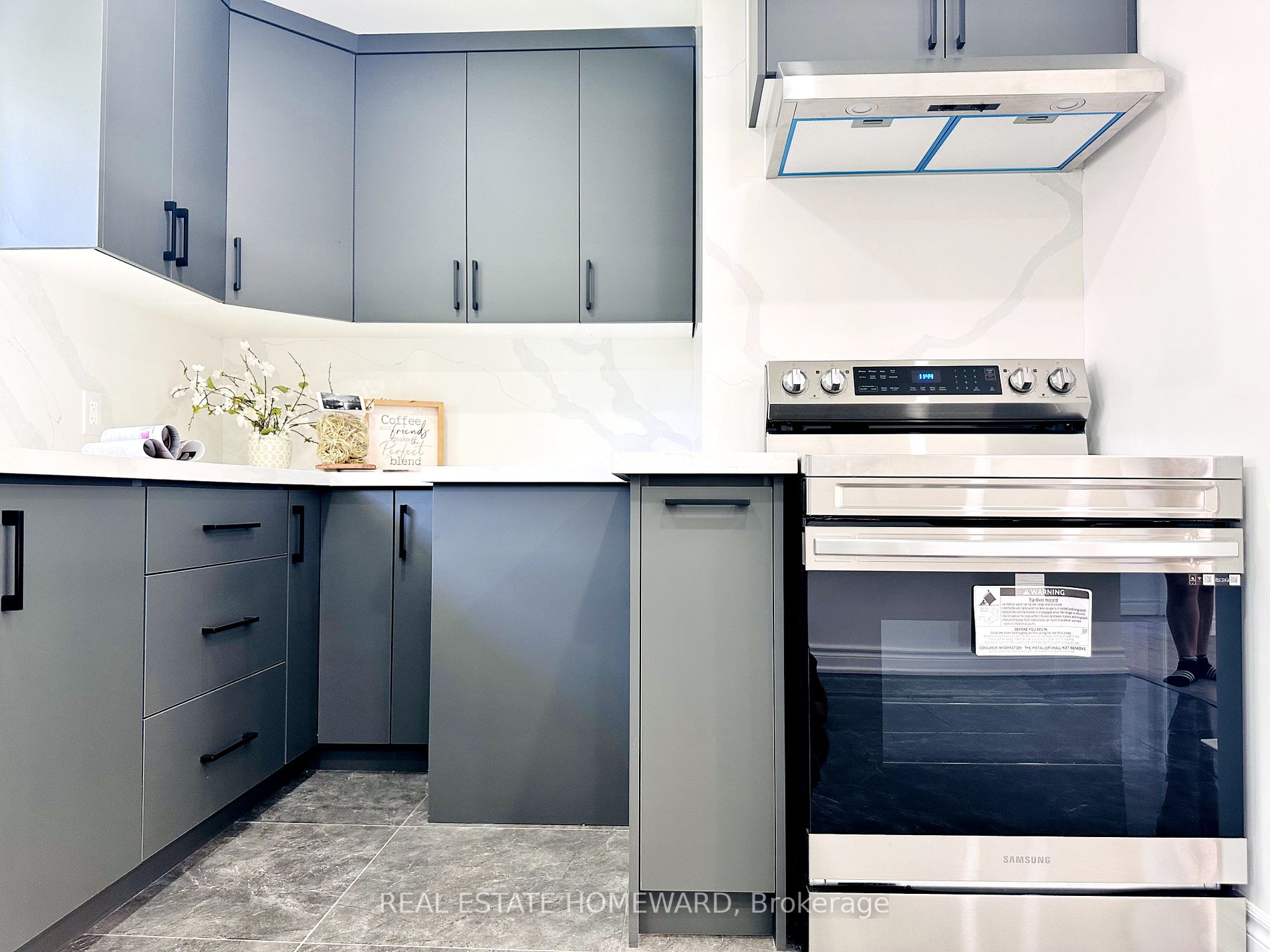 53 Miramar Cres