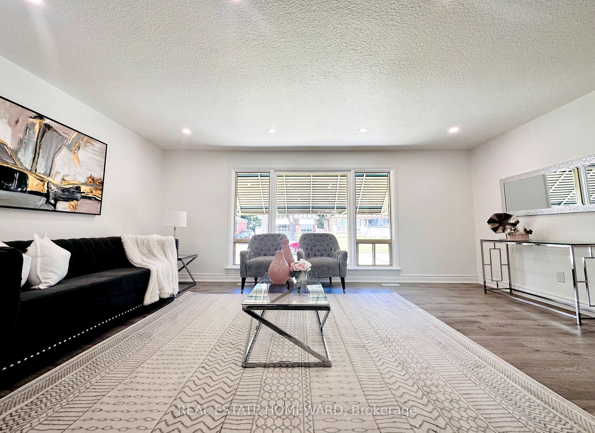 53 Miramar Cres