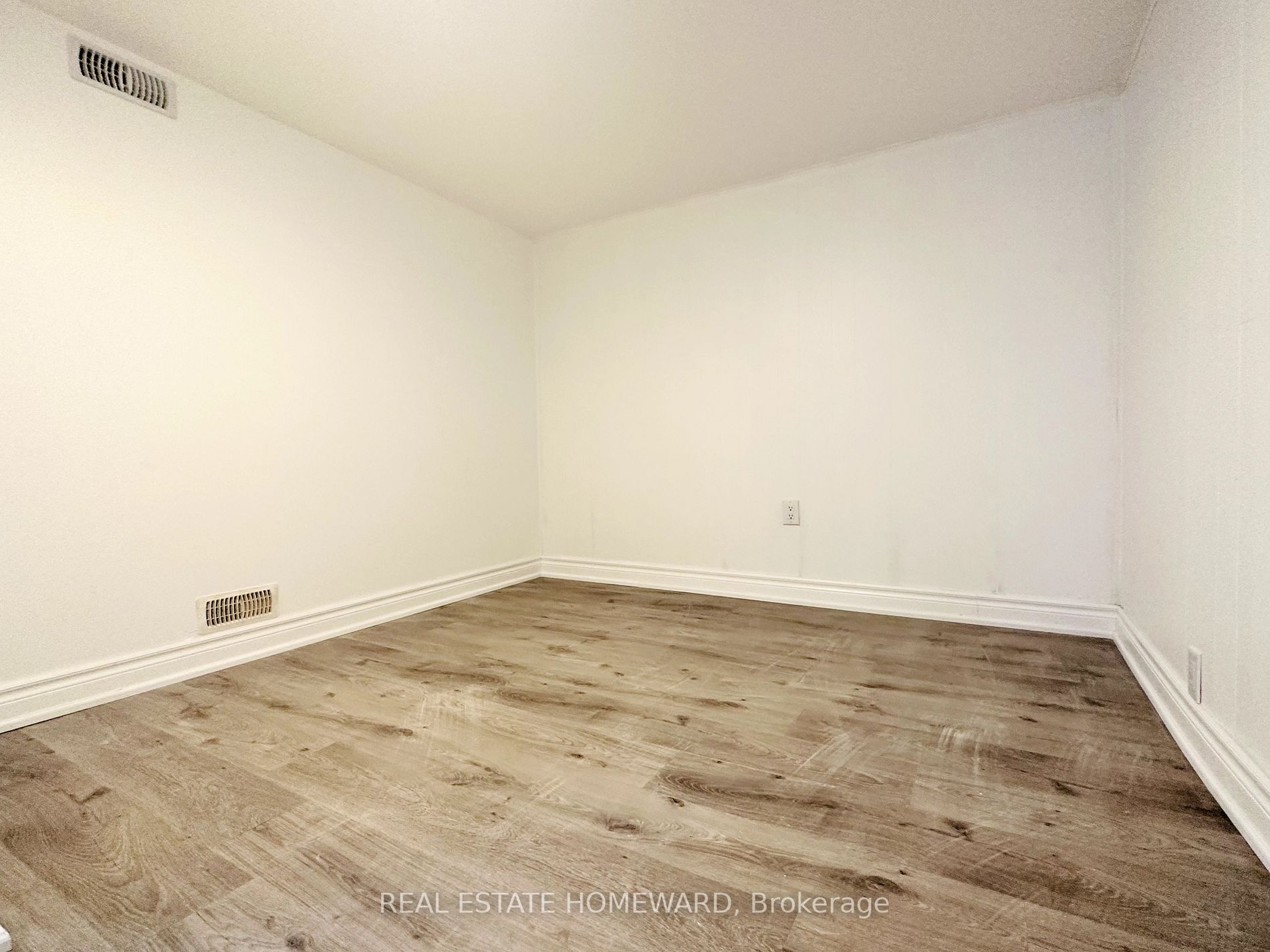 53 Miramar Cres