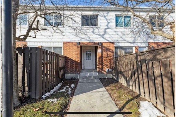 1010 Glen St, Oshawa