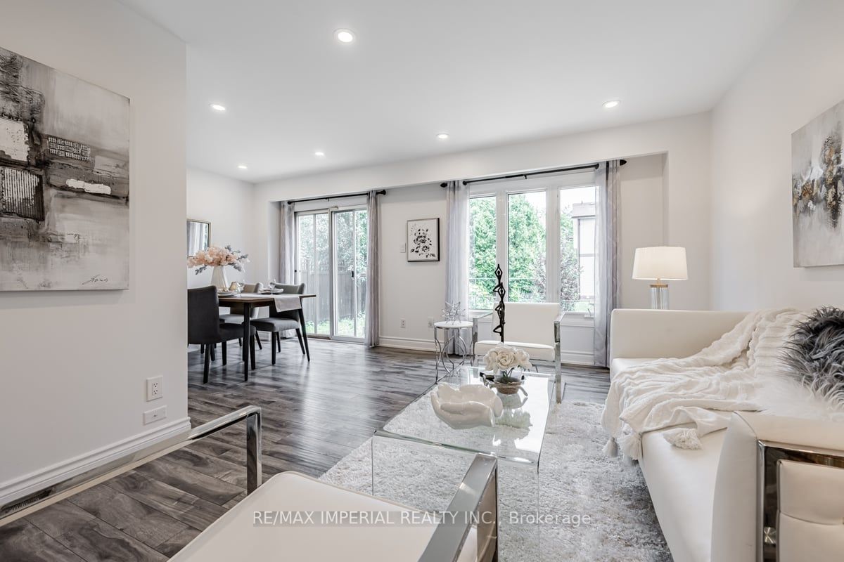 89 Barnwell Dr