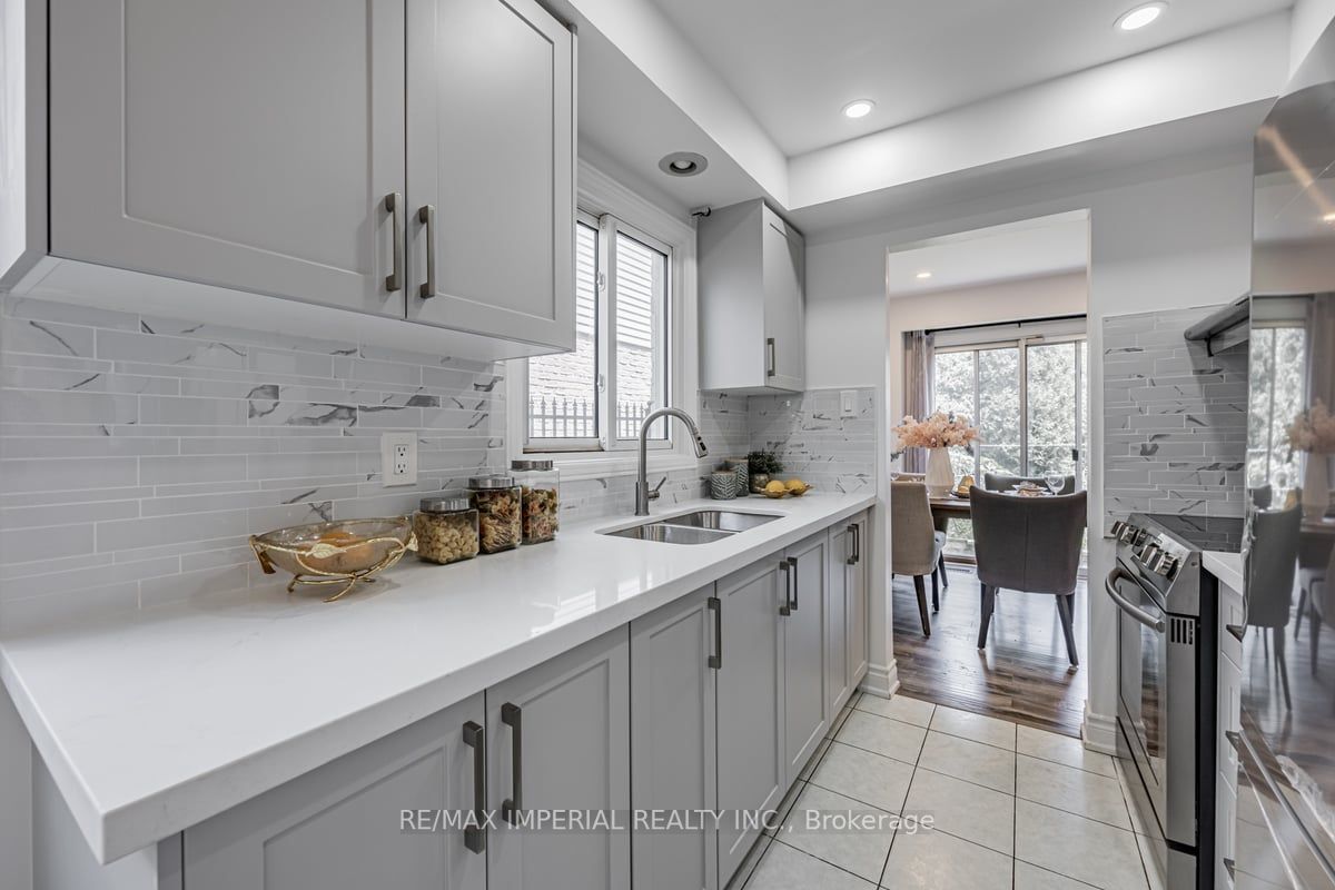 89 Barnwell Dr